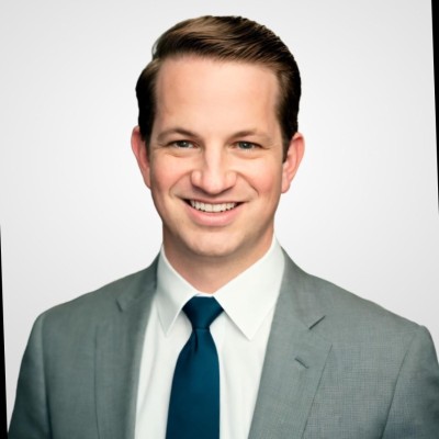 Andrew Criezis headshot